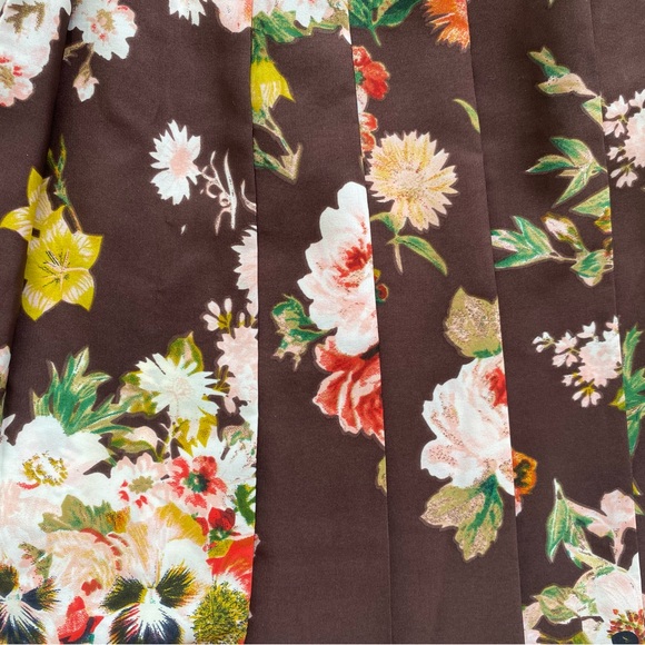 Vera Wang Brown Floral Pleated Skirt - Picture 2 of 3